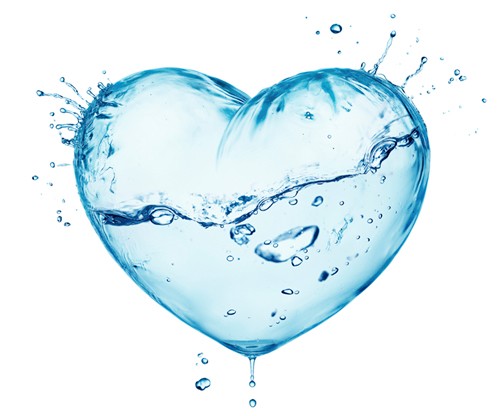 اهمیت نوشیدن آب برای سلامتی قلب