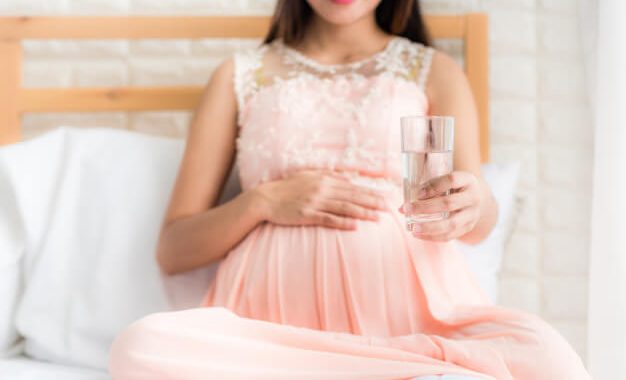 مصرف آب تصفیه شده در دوران بارداری